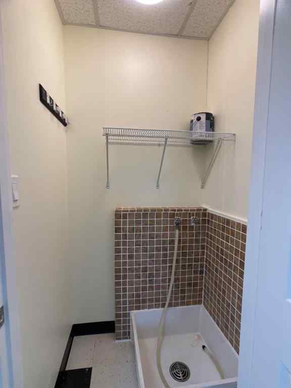 MLS® A2057929 - 211 Main Street SW   in NONE Falher, Commercial