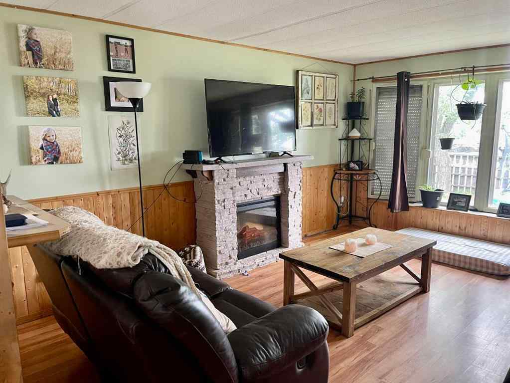 MLS® A2060541 - 108 5 Street  in Cadogan Cadogan, Residential