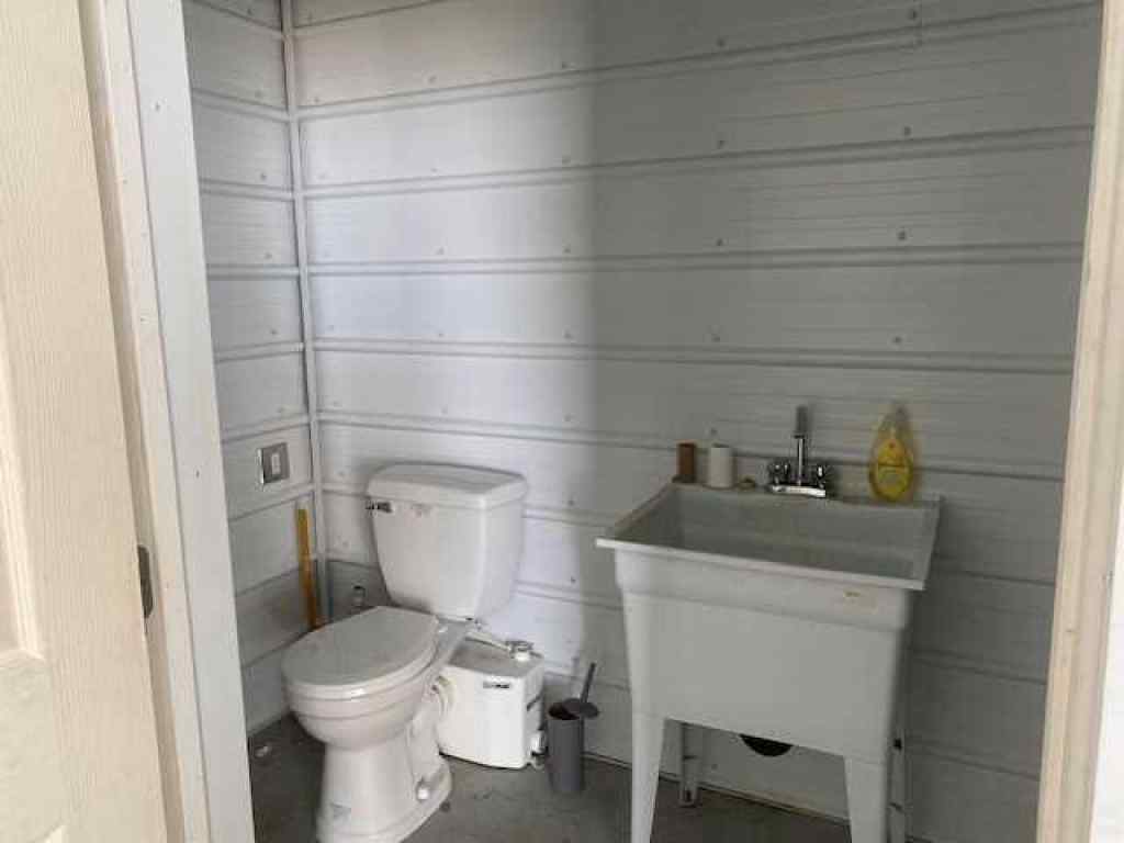 MLS® A2064531 - 1909, 1911 19 Avenue  in NONE Wainwright, Commercial