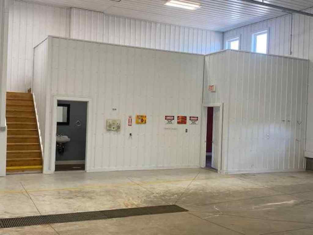 MLS® A2064531 - 1909, 1911 19 Avenue  in NONE Wainwright, Commercial