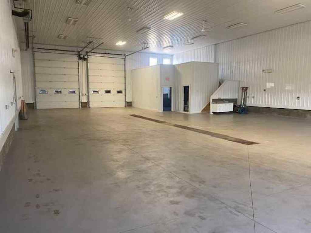 MLS® A2064531 - 1909, 1911 19 Avenue  in NONE Wainwright, Commercial