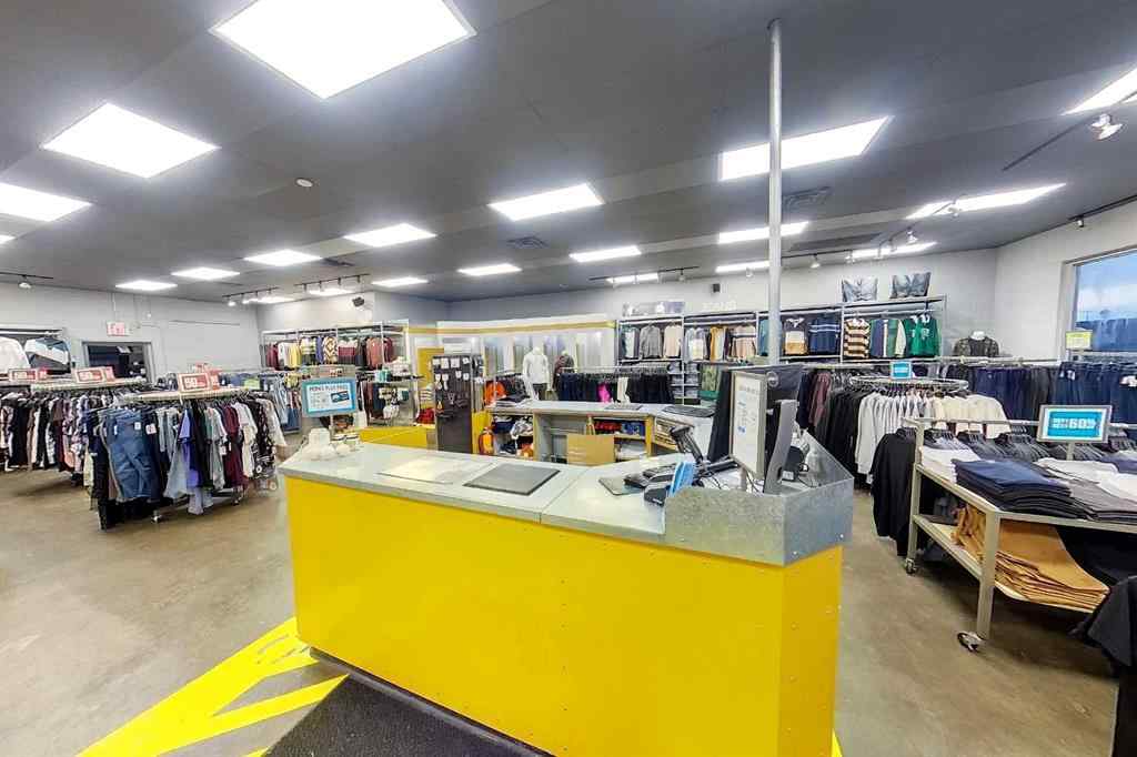 MLS® A2065103 - 323 50 Street  in Edson Edson, Commercial