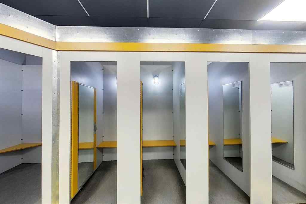 MLS® A2065103 - 323 50 Street  in Edson Edson, Commercial