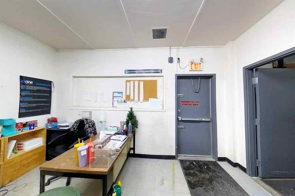 MLS® A2065103 - 323 50 Street  in Edson Edson, Commercial