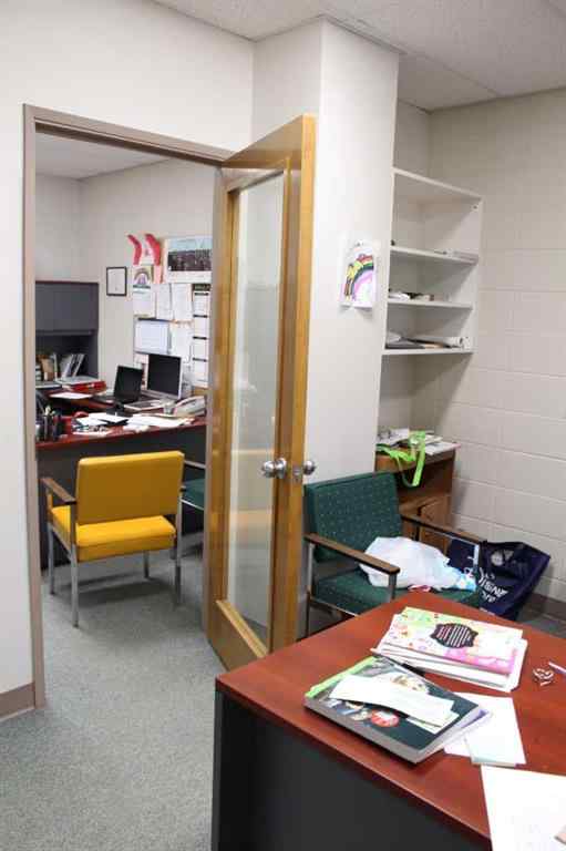 MLS® A2066279 - 116 4th Avenue SW   in NONE Manning, Commercial