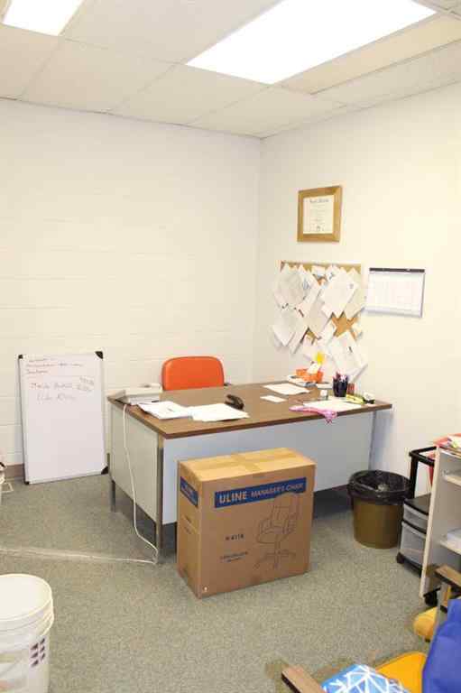 MLS® A2066279 - 116 4th Avenue SW   in NONE Manning, Commercial