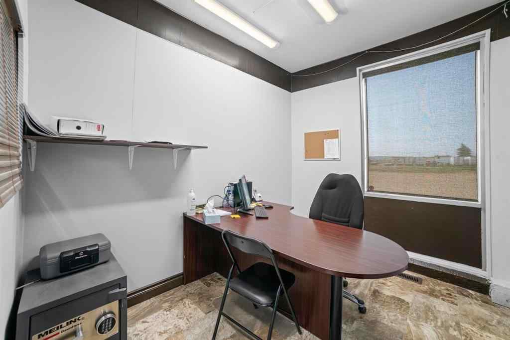 MLS® A2066711 - 4707 39 Street  in East End Camrose, Commercial