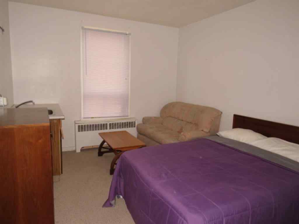 MLS® A2074258 - 5007 49 Street  in Irma Irma, Commercial