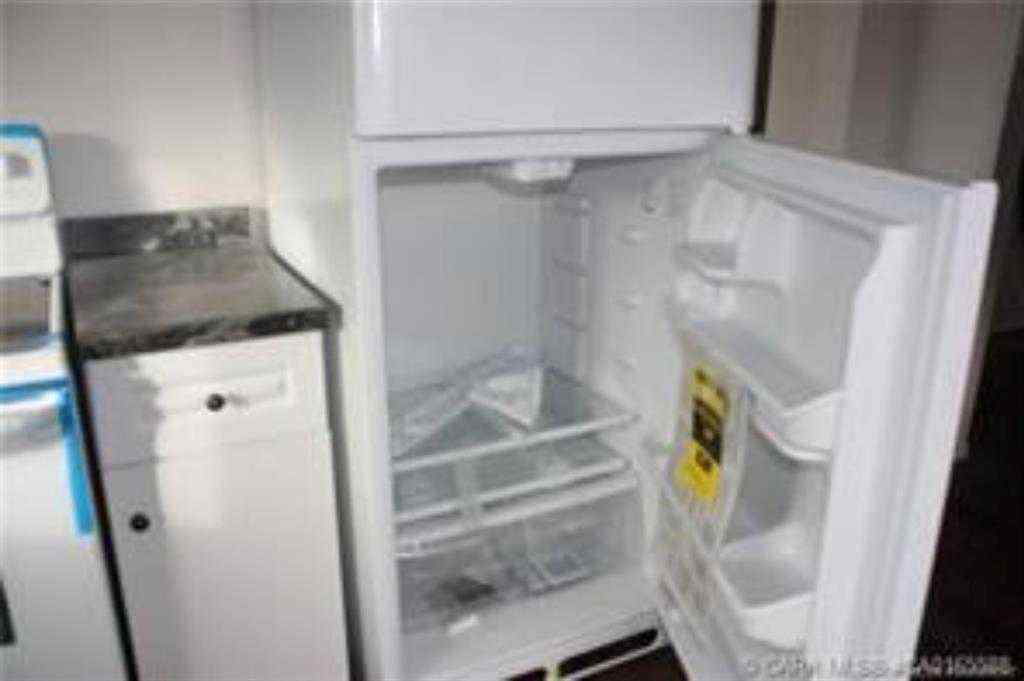 MLS® A2076481 - 5035 50 Street  in Hardisty Hardisty, Commercial