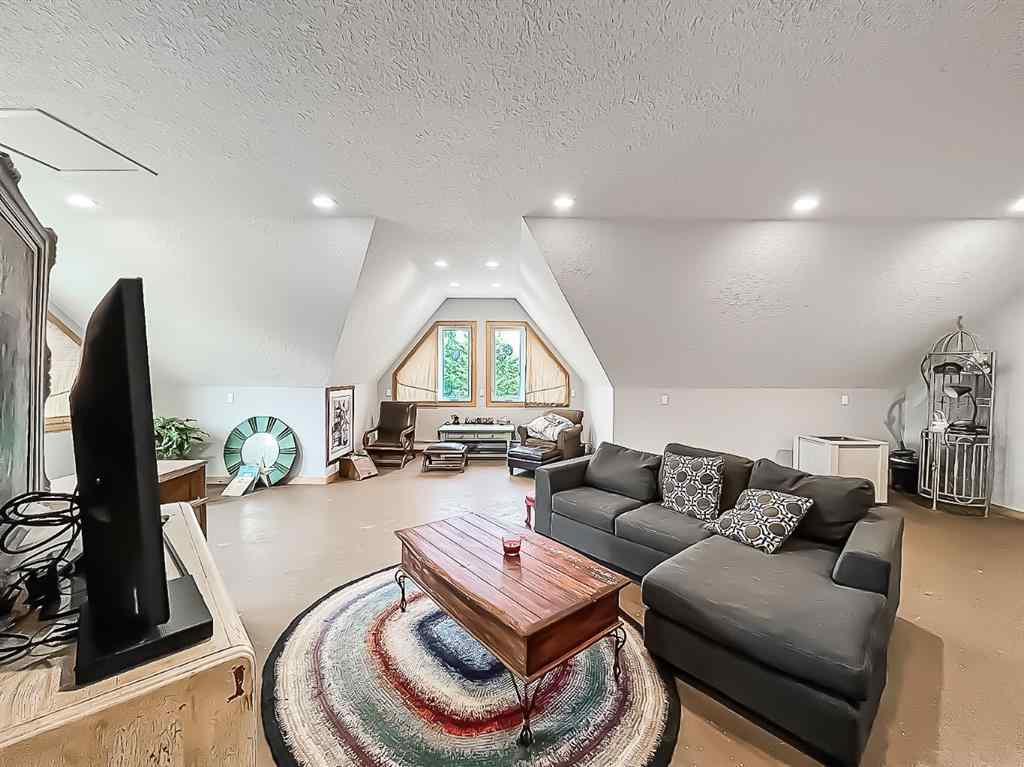 MLS® A2077290 - 19132 TWP 825   in NONE Rural Northern Sunrise County, Residential