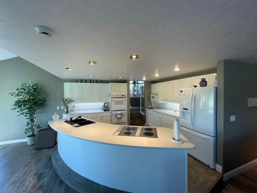 MLS® A2081664 - . 17423 Highway 2   in NONE High Prairie, Residential