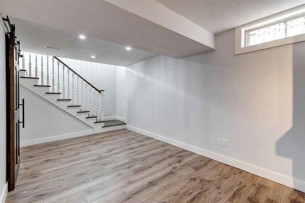 MLS® A2081808 1424 Lake Ontario Drive SE Calgary, Alberta, T2J 3G6