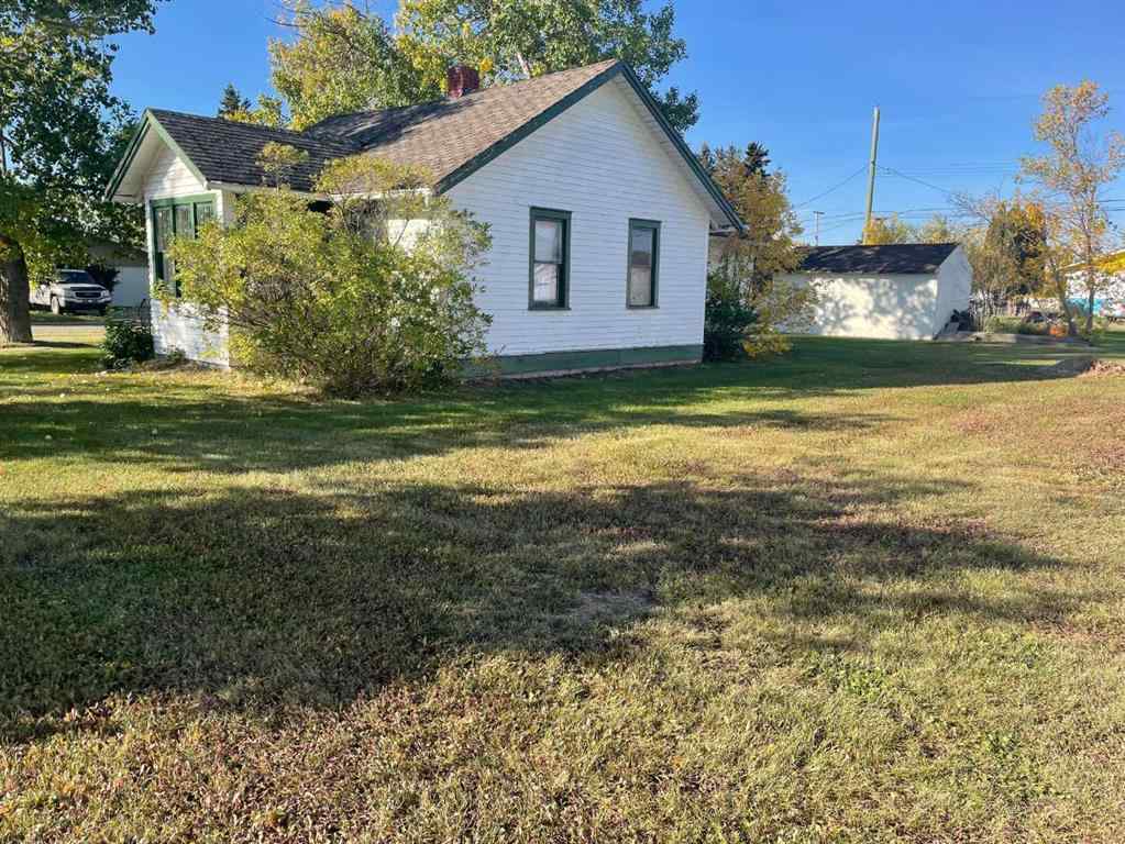 MLS® A2084570 - 11304 102 Ave   in NONE Fairview, Residential