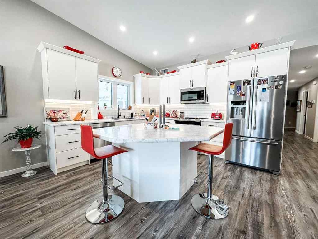 MLS® A2085415 - 5011 C 49 Street  in Downtown East Stettler, Residential