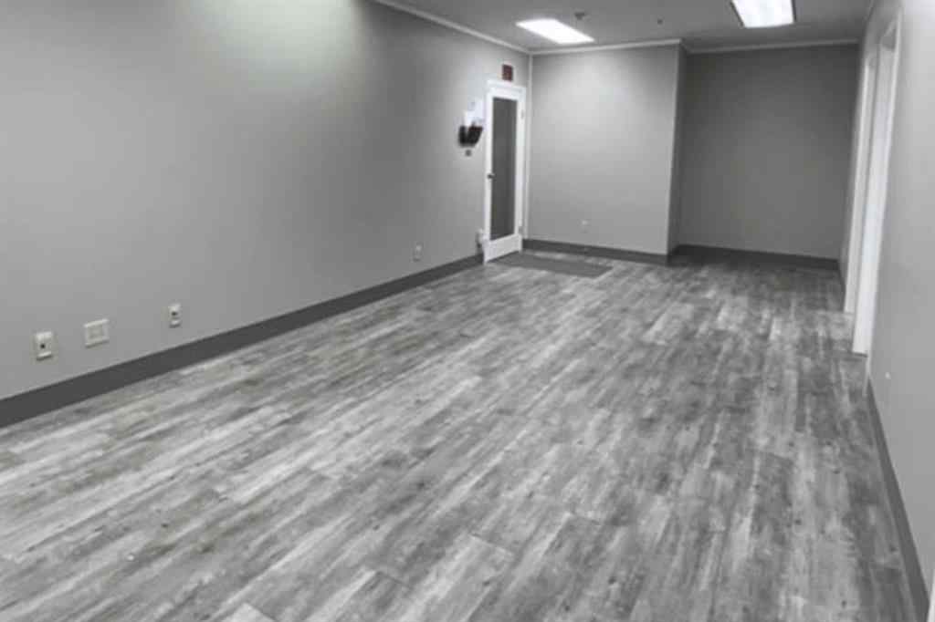 MLS® A2087339 - Unit #108-3 9804 100 Avenue  in NONE Grande Prairie, Commercial