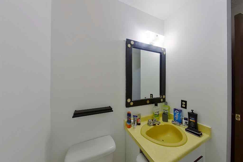 MLS® A2088192 - Unit #308B 5611 9 Avenue  in Edson Edson, Residential