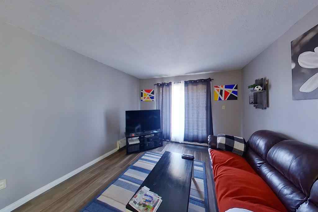 MLS® A2088192 - Unit #308B 5611 9 Avenue  in Edson Edson, Residential