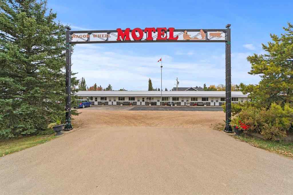 MLS® A2089316 - 4914 46 Street  in Killam Killam, Commercial
