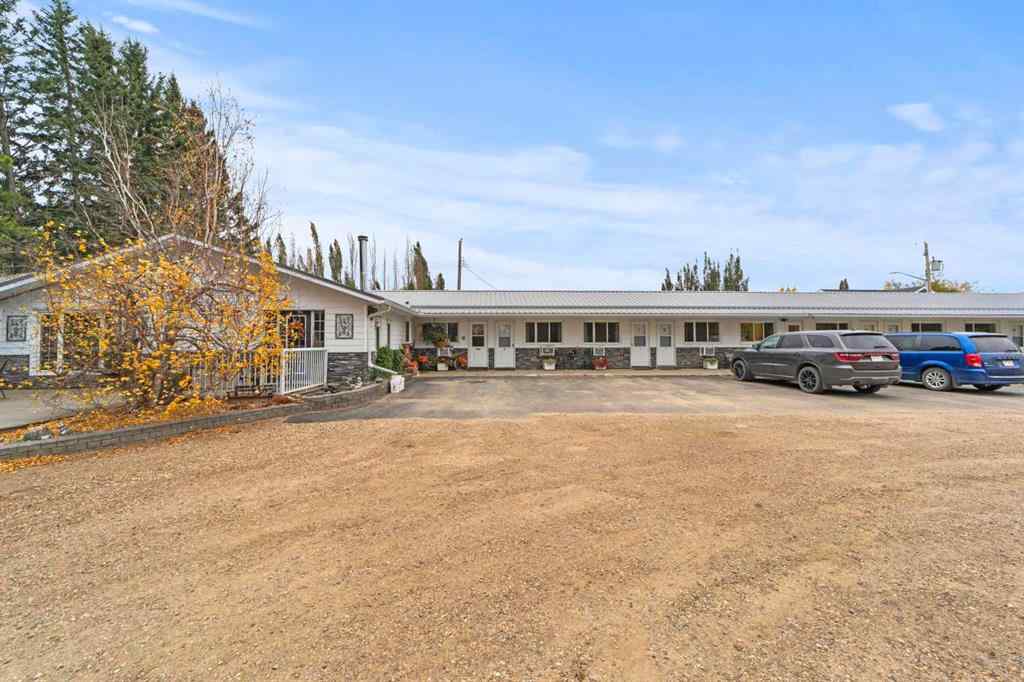 MLS® A2089316 - 4914 46 Street  in Killam Killam, Commercial