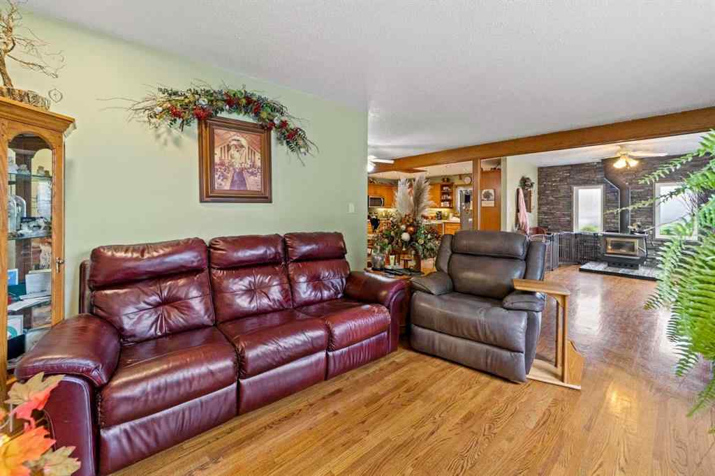 MLS® A2089316 - 4914 46 Street  in Killam Killam, Commercial