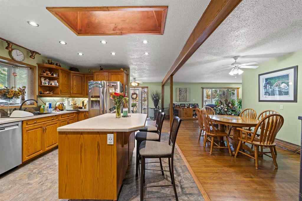 MLS® A2089316 - 4914 46 Street  in Killam Killam, Commercial