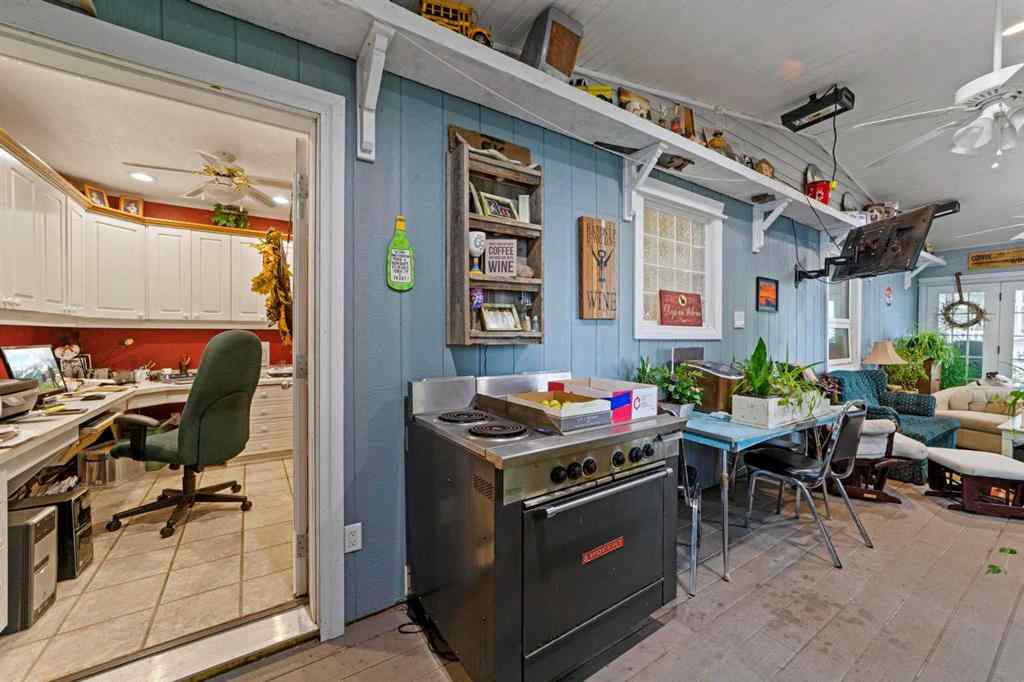 MLS® A2089316 - 4914 46 Street  in Killam Killam, Commercial