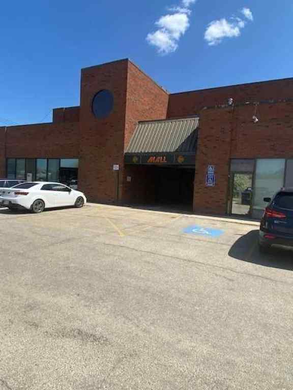 MLS® A2089623 - Unit #204-205 5115 49 Street  in NONE Whitecourt, Commercial