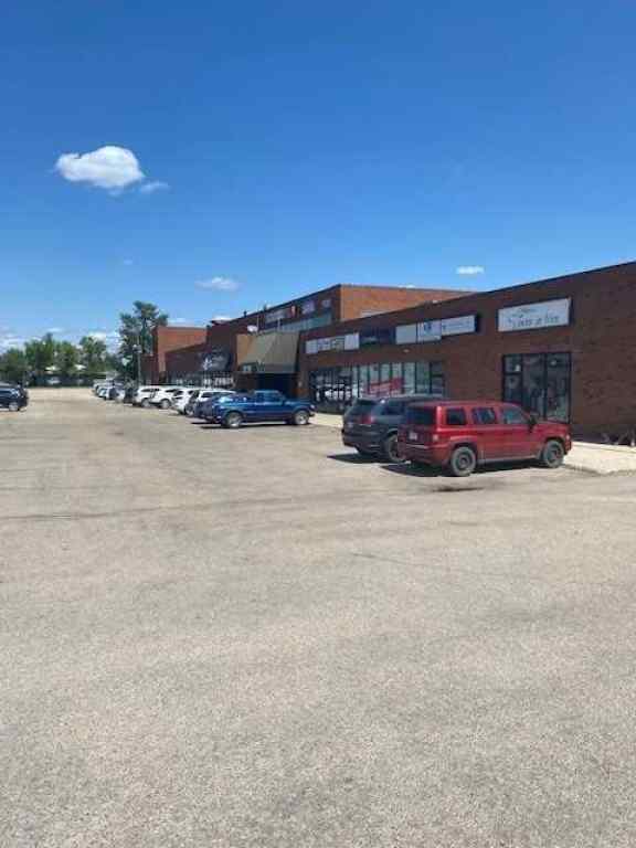 MLS® A2089673 - Unit #211 5115 49 Street  in NONE Whitecourt, Commercial