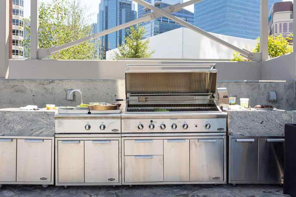 MLS® A2090060 - Unit #109 738 1 Avenue SW in Eau Claire Calgary, Residential