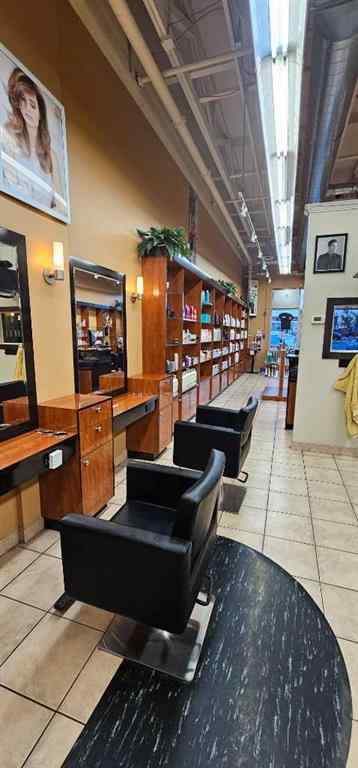 MLS® A2090461 - Unit #123 AIRDRIE AIRDRIE   in East Lake Industrial Airdrie, Commercial