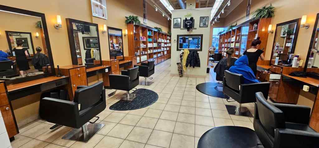 MLS® A2090461 - Unit #123 AIRDRIE AIRDRIE   in East Lake Industrial Airdrie, Commercial
