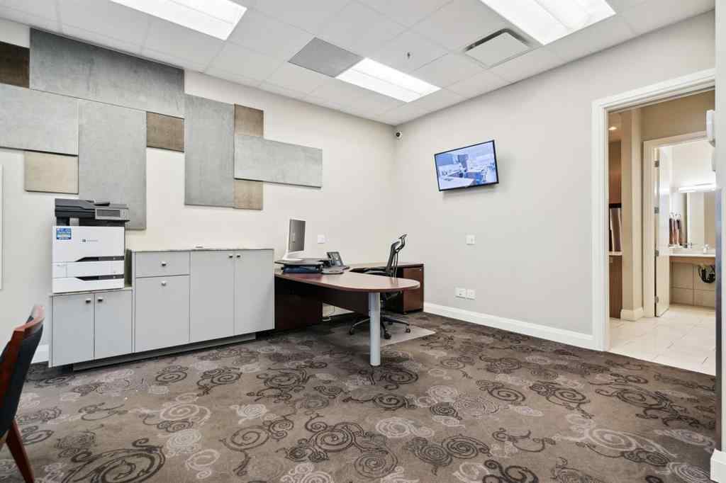 MLS® A2090759 - 934 6 Avenue SW in Downtown Commercial Core Calgary, Commercial
