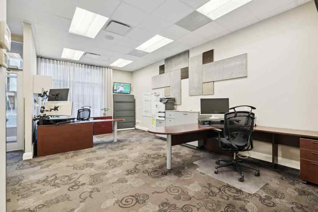 MLS® A2090759 - 934 6 Avenue SW in Downtown Commercial Core Calgary, Commercial