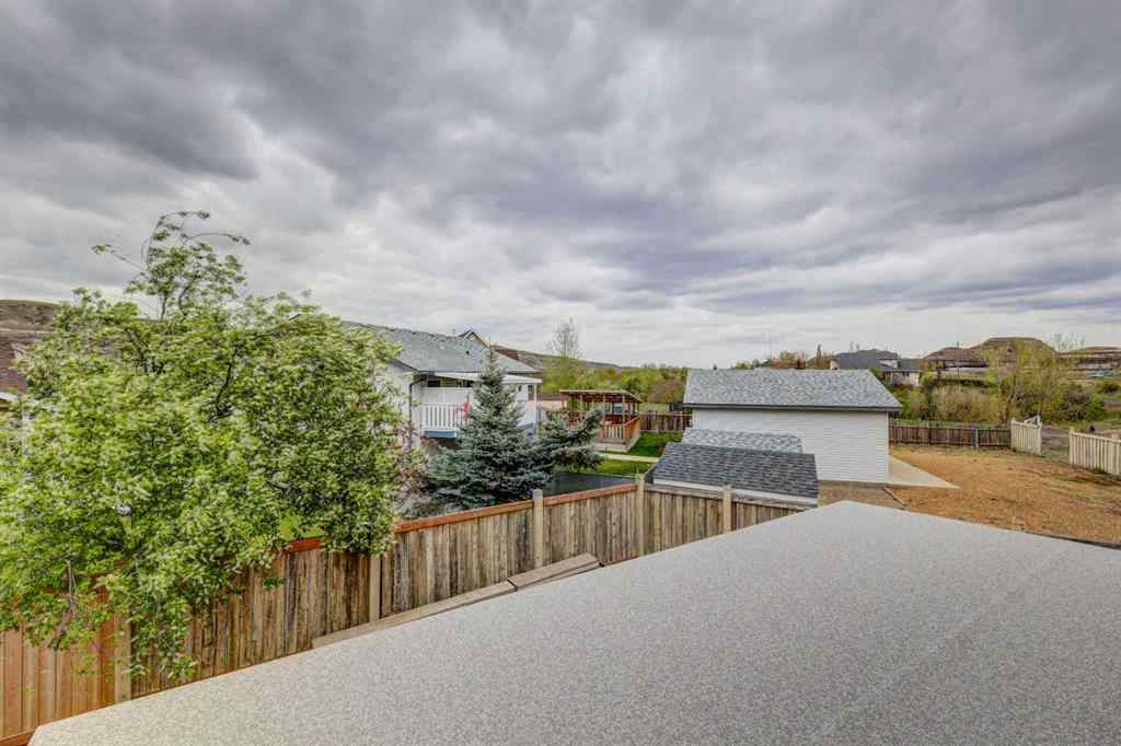 MLS® A2092354 - 22 Garden Way   in Riverview Park Drumheller, Residential