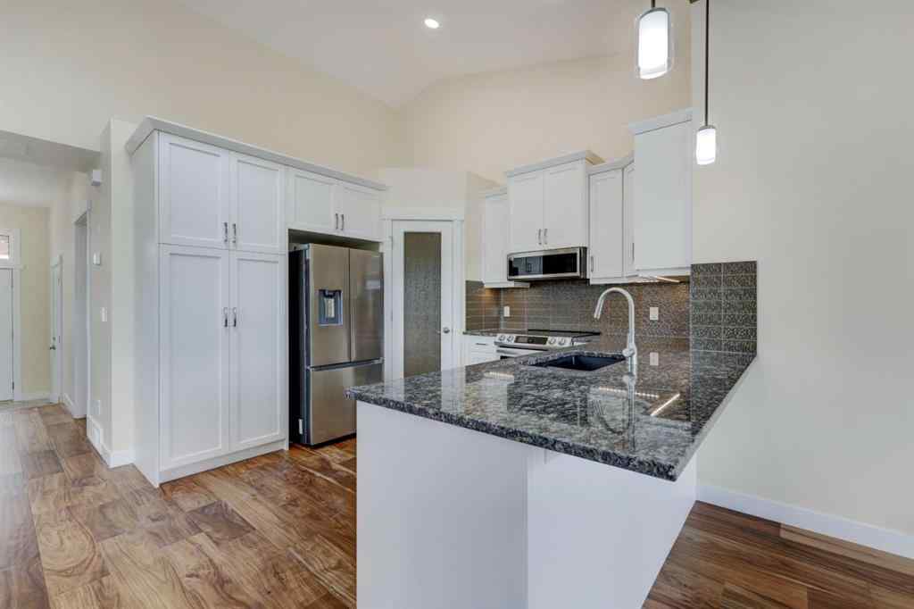 MLS® A2092354 - 22 Garden Way   in Riverview Park Drumheller, Residential