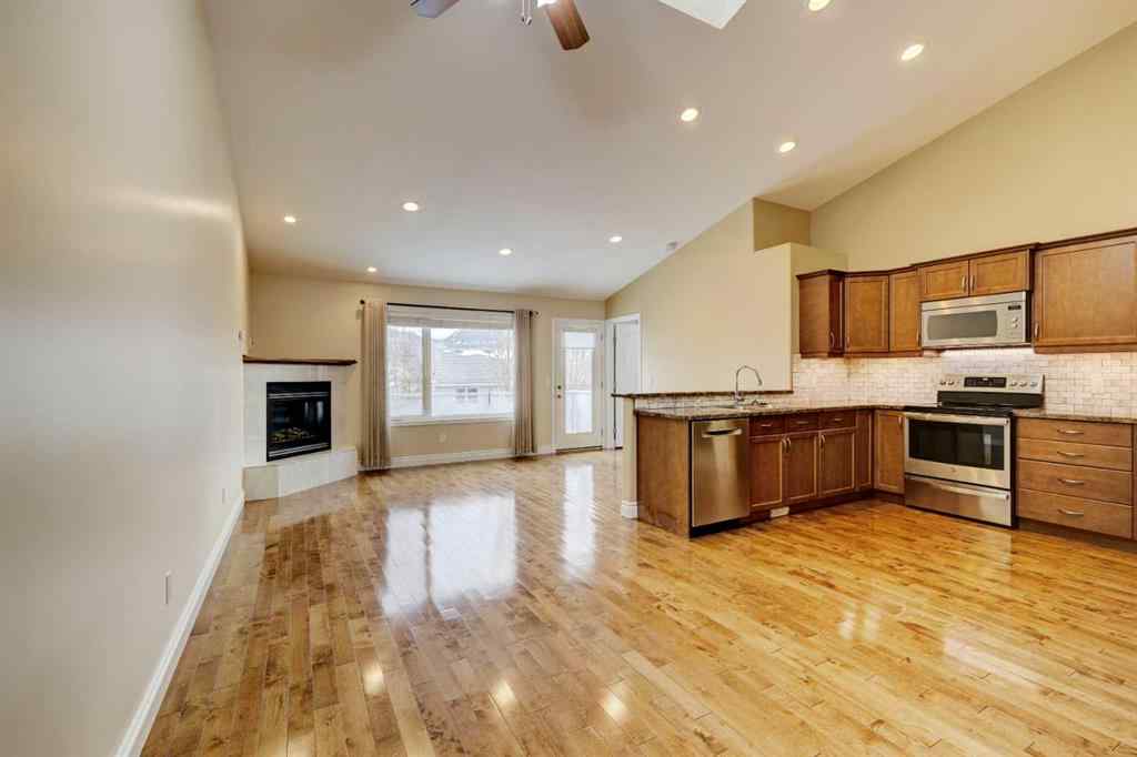 MLS® A2092426 - 23 Garden Way   in Riverview Park Drumheller, Residential