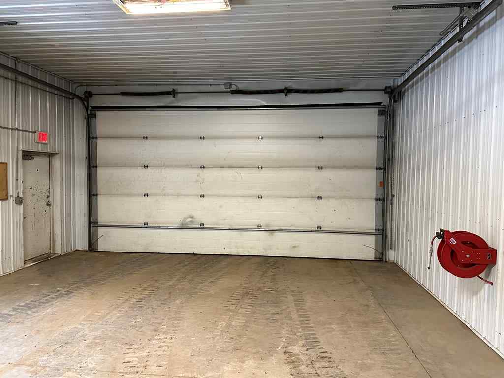 MLS® A2095062 - 6901 96 Street  in N/A Clairmont, Commercial