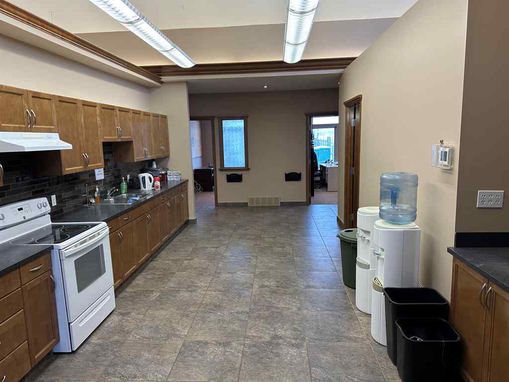 MLS® A2095062 - 6901 96 Street  in N/A Clairmont, Commercial
