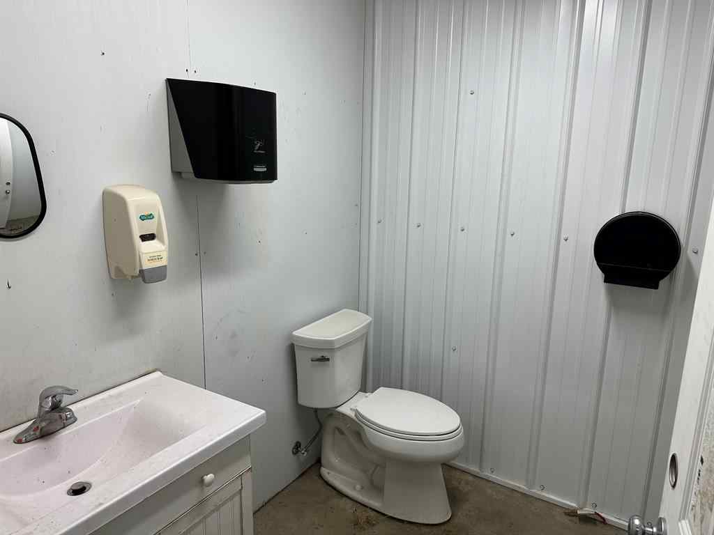 MLS® A2095062 - 6901 96 Street  in N/A Clairmont, Commercial