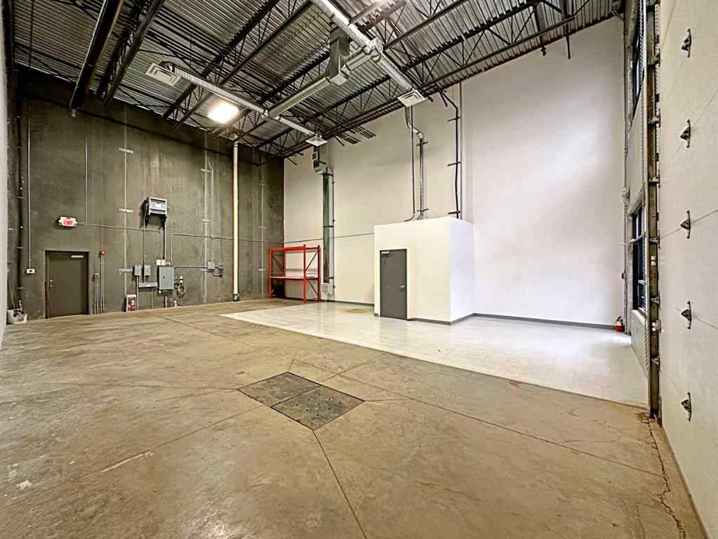 MLS® A2095504 - Unit #308 400 Mackenzie Boulevard  in Mackenzie Park Fort McMurray, Commercial