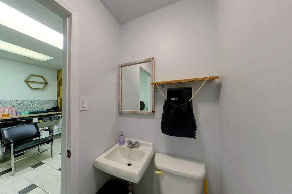 MLS® A2095613 - 4928 4 Avenue  in NONE Edson, Commercial
