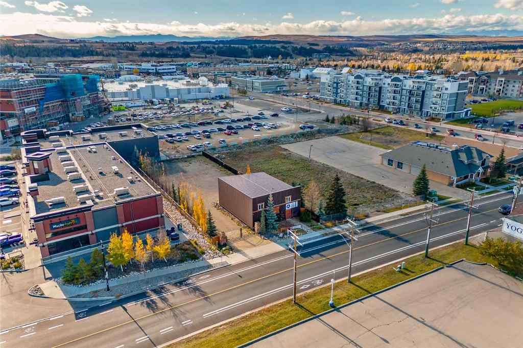 MLS® A2096461 - 365 Railway Street W in Downtown Cochrane, Commercial