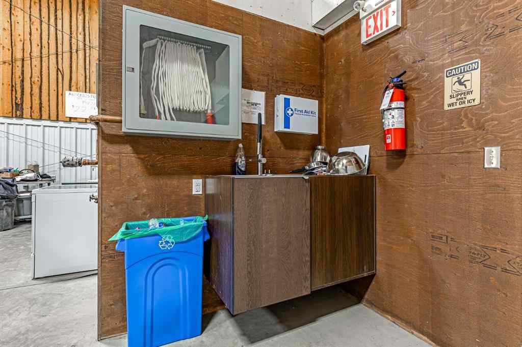 MLS® A2096461 - 365 Railway Street W in Downtown Cochrane, Commercial