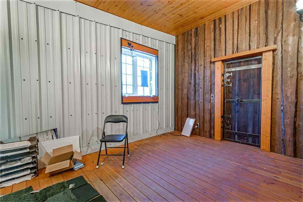 MLS® A2096461 - 365 Railway Street W in Downtown Cochrane, Commercial