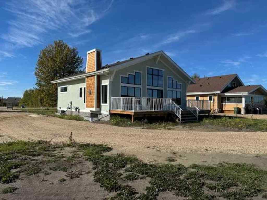 MLS® A2097794 - 201 Canal Street  in Meridian Beach Rural Ponoka County, Residential