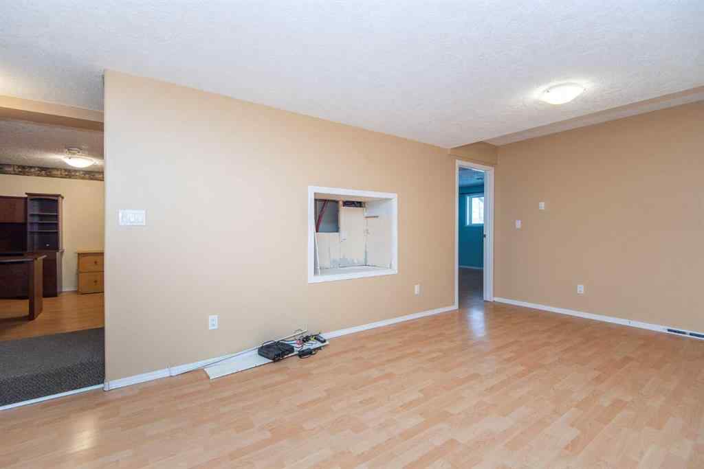 MLS® A2100533 - 3402 3 Township Road 392   in NONE Rural Lacombe County, Residential