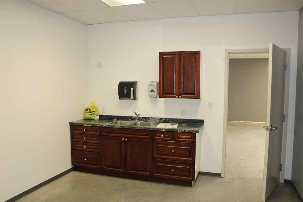 MLS® A2100905 - Unit #100 8301 99 Street  in N/A Clairmont, Commercial