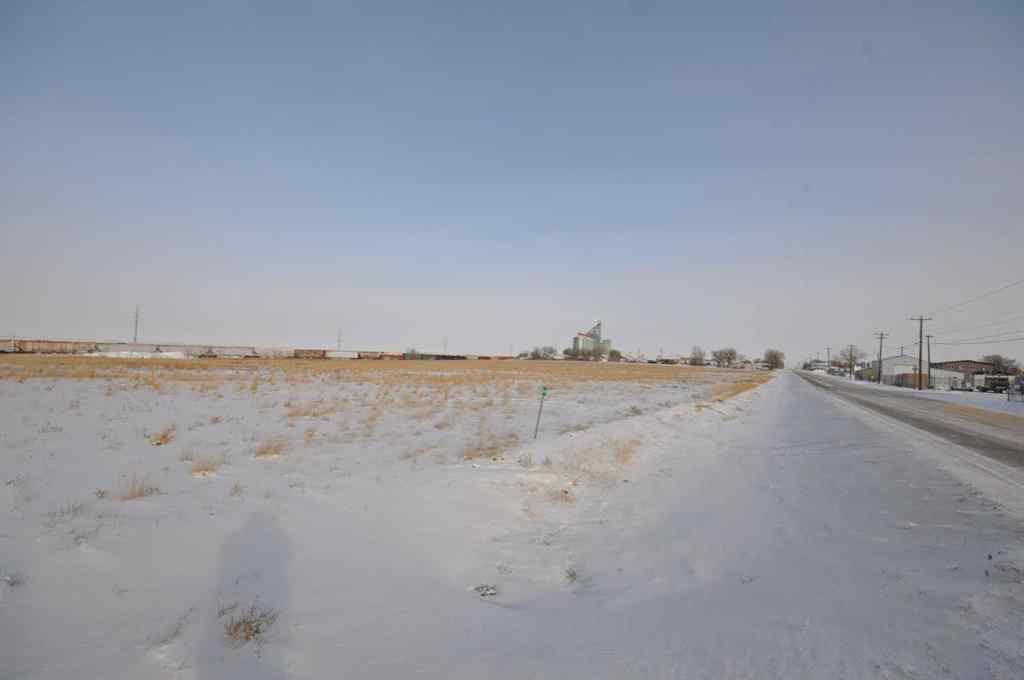 MLS® A2101966 - 647 2 Avenue  in Dunmore Industrial Dunmore, Commercial