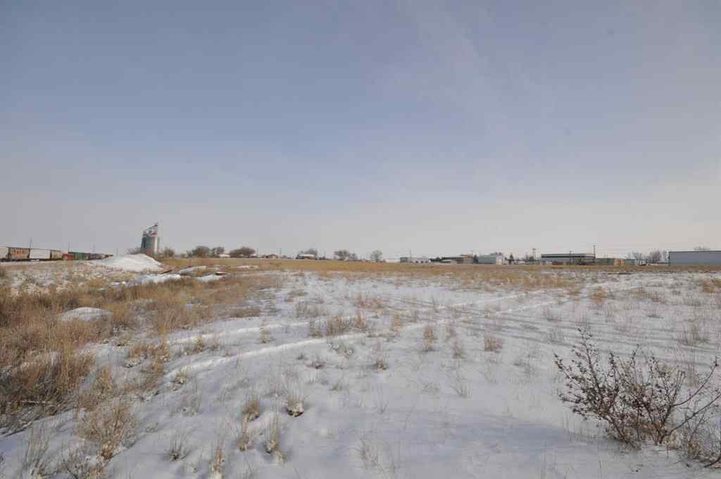 MLS® A2101966 - 647 2 Avenue  in Dunmore Industrial Dunmore, Commercial