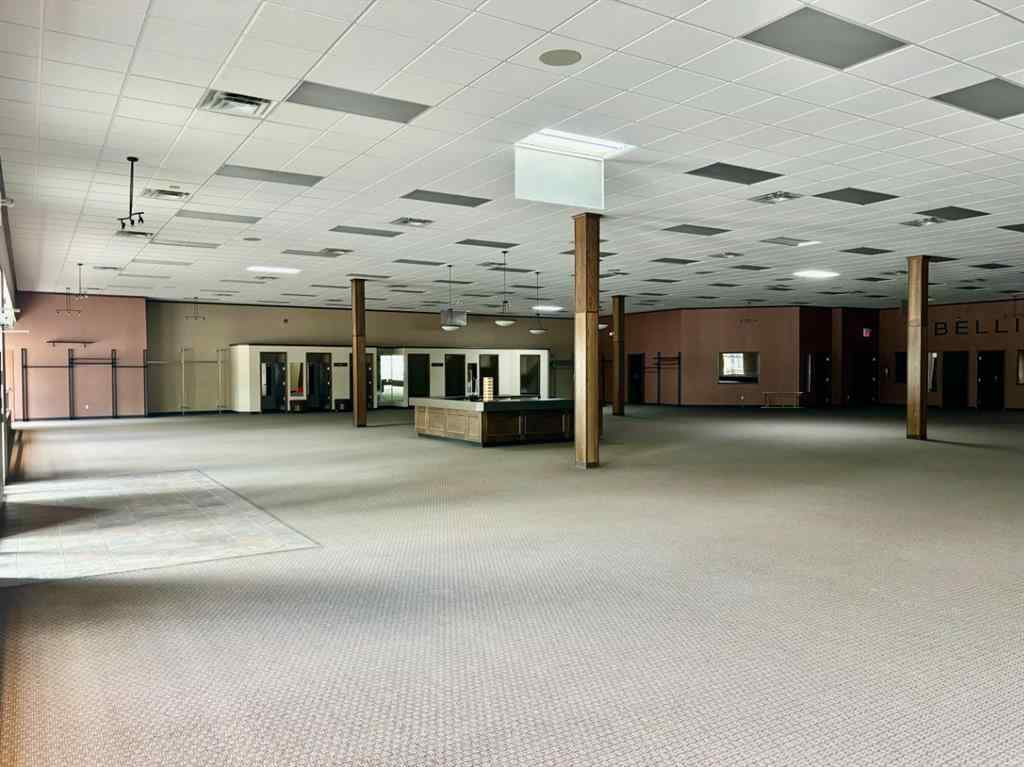 MLS® A2102774 - 4840 50 Street  in Downtown Camrose Camrose, Commercial